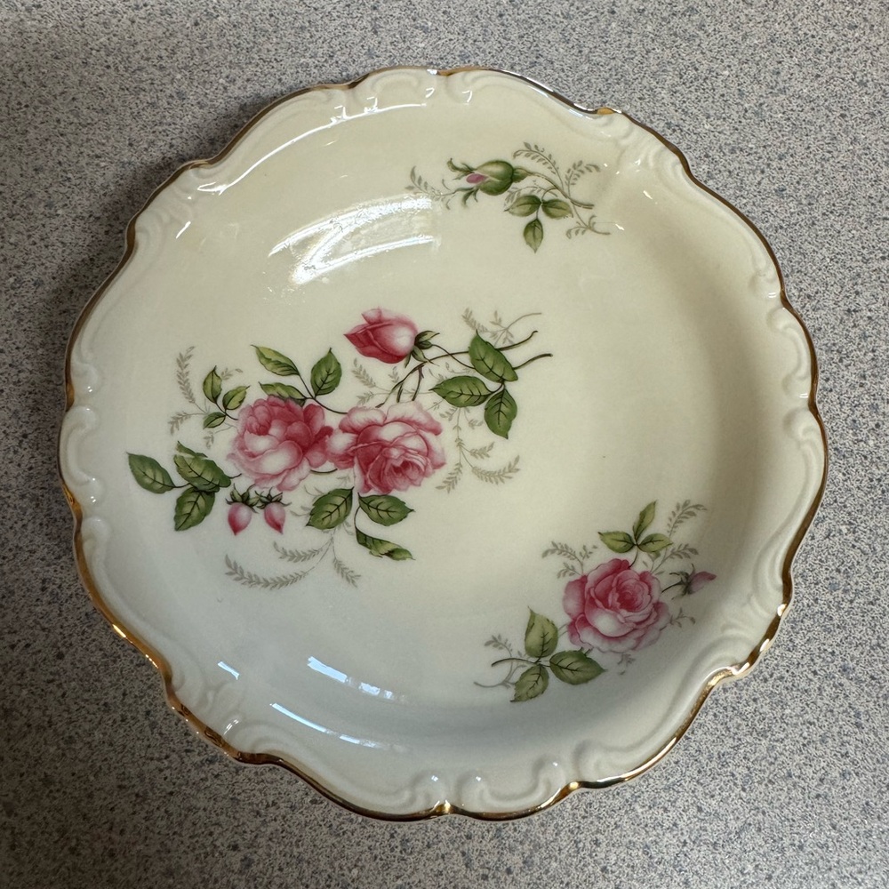 Rosenthal Courtship Fruit/Dessert (Sauce) Bowl 5 1/4”pompadour selb Germany
